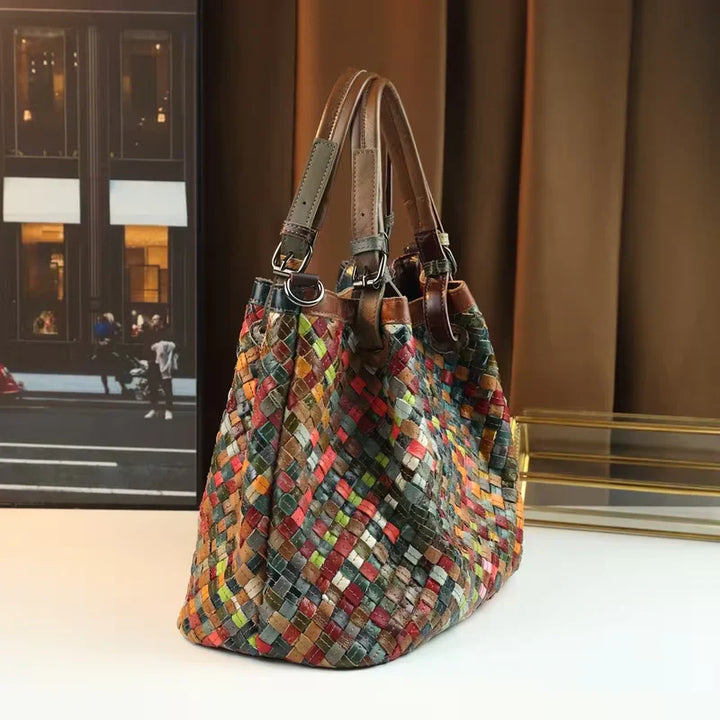 Marina – Encanto ecléctico de un bolso tote elegante