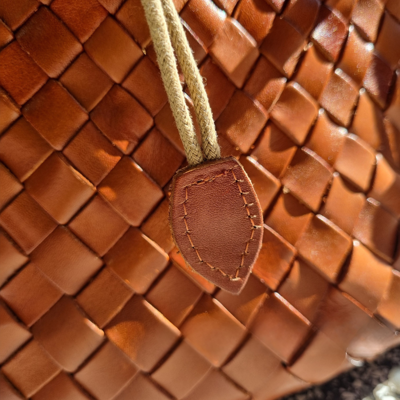 Diana – Tote elegante