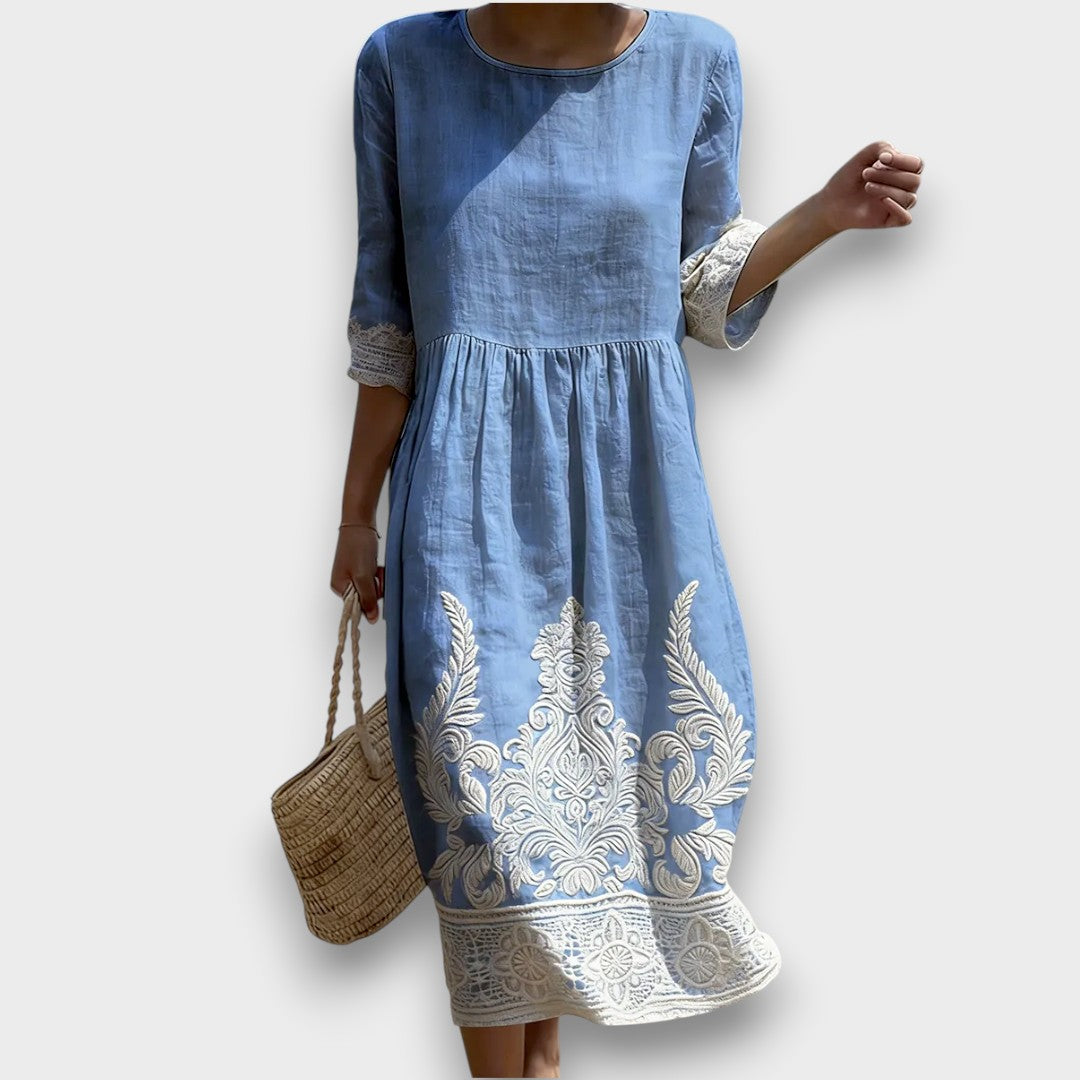 Clara – Vestido elegante con estampado de plantas y flores