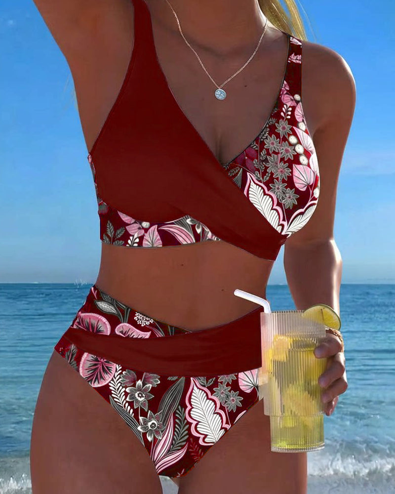 Lola – Bikini estampado floral escote en V