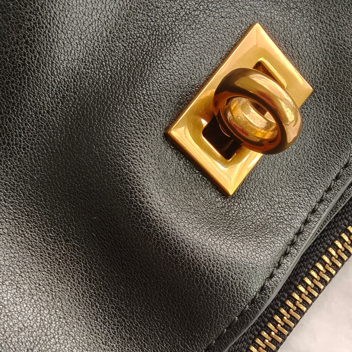 Isabella – Bolso de hombro elegante