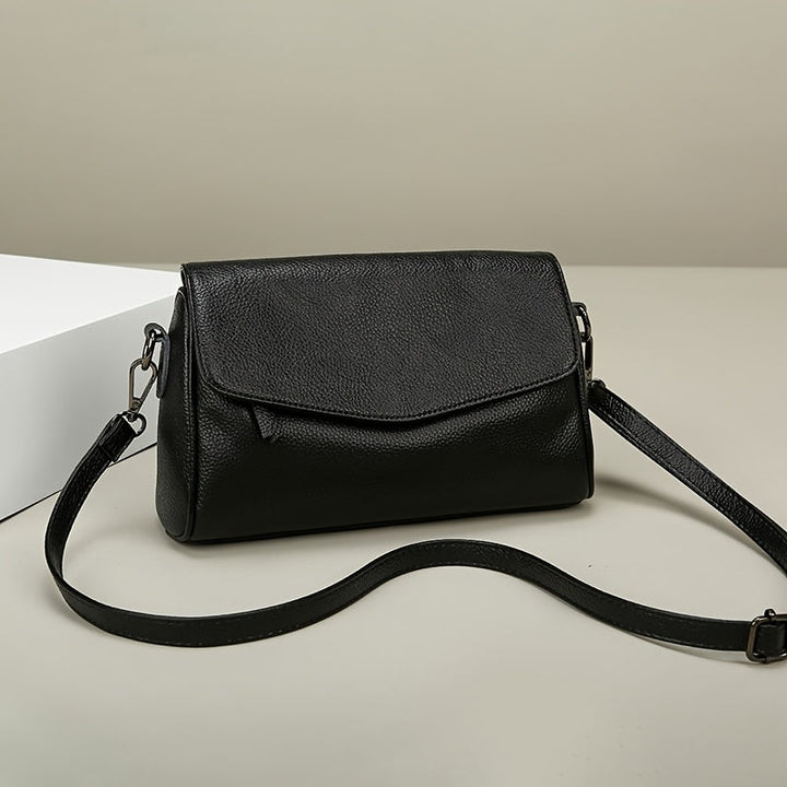 Lara – Bolso de hombro elegante con solapa