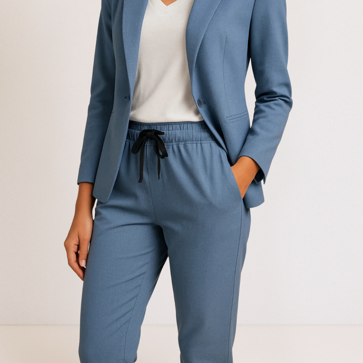 Monique – Elegancia moderna en un completo confortable