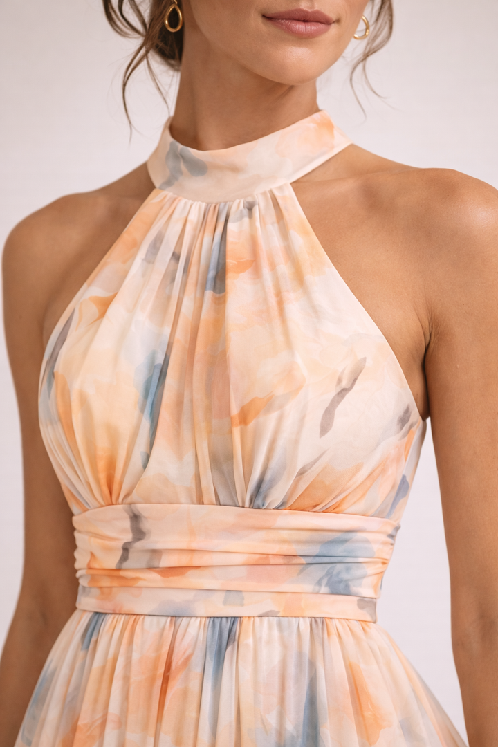 Camille – Elegante vestido halter acuarela