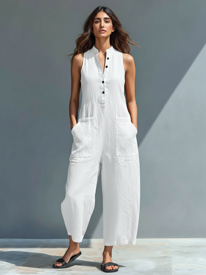 Claudia – Mono elegante sin mangas, cuello alto y botones