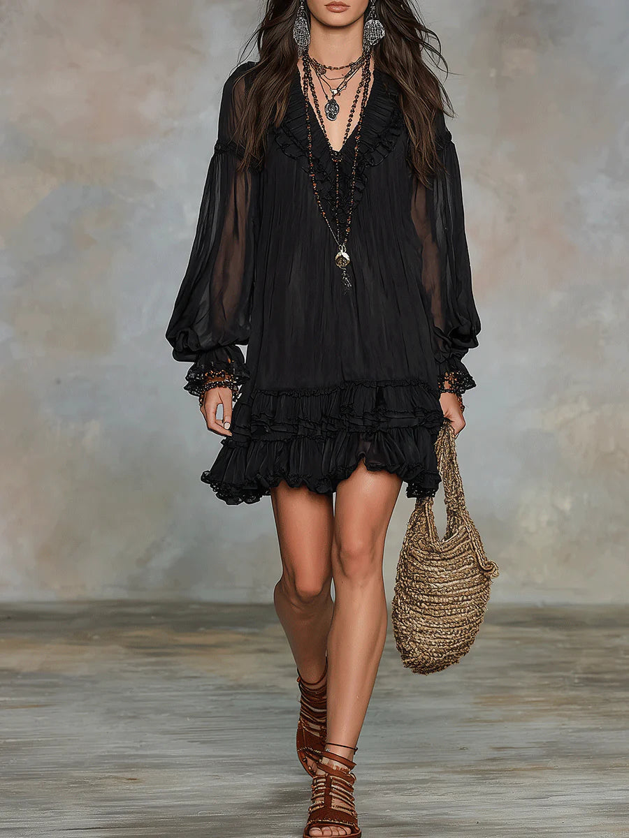 Patricia – Vestido corto negro elegante con escote en V y mangas amplias