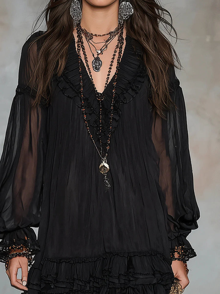 Patricia – Vestido corto negro elegante con escote en V y mangas amplias