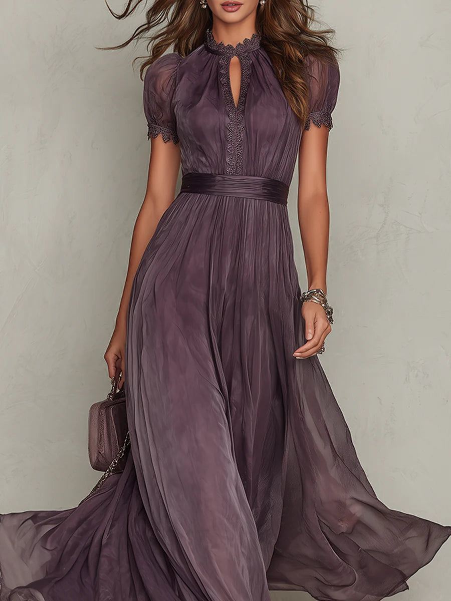 Elena – Vestido largo con escote de gota y detalles de encaje