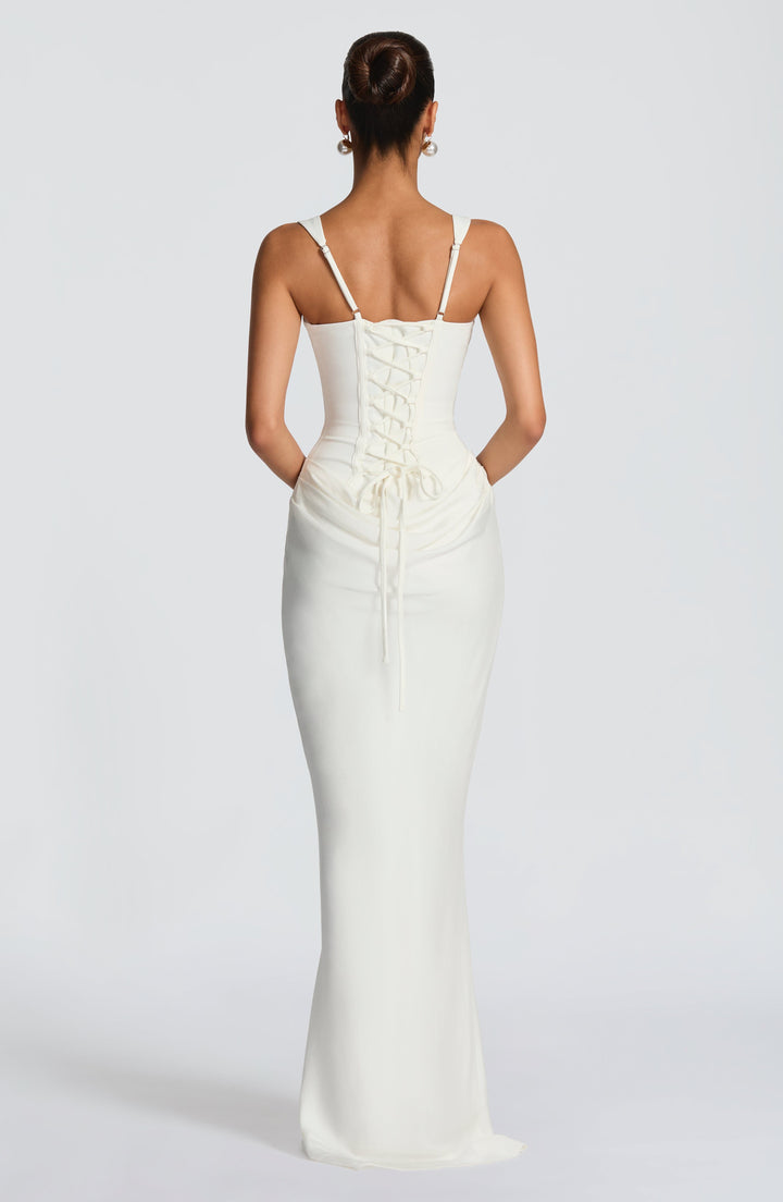 Leonor – Vestido maxi elegante de escote cuadrado