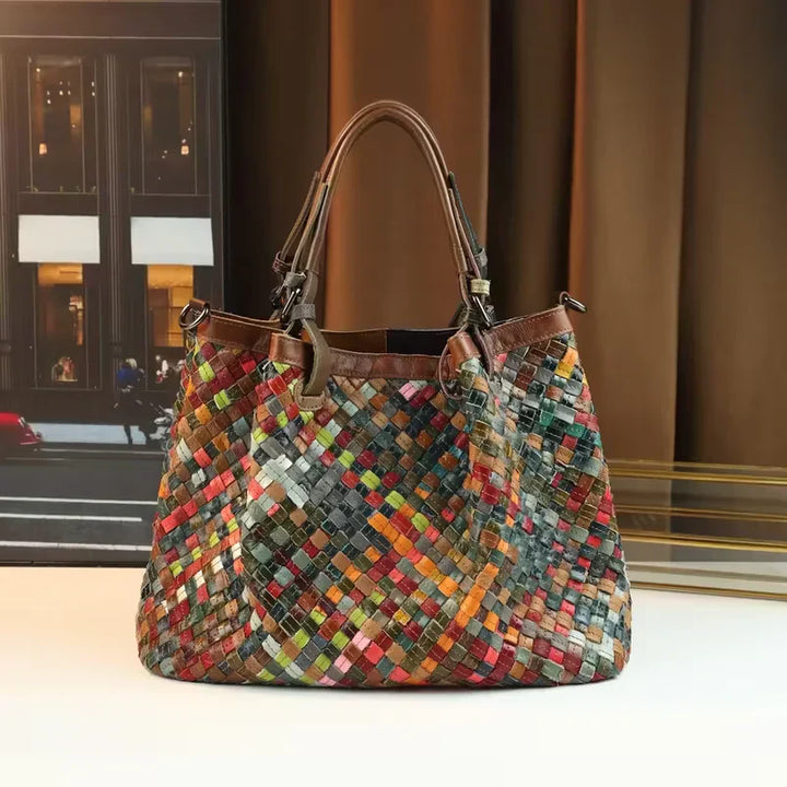 Marina – Encanto ecléctico de un bolso tote elegante