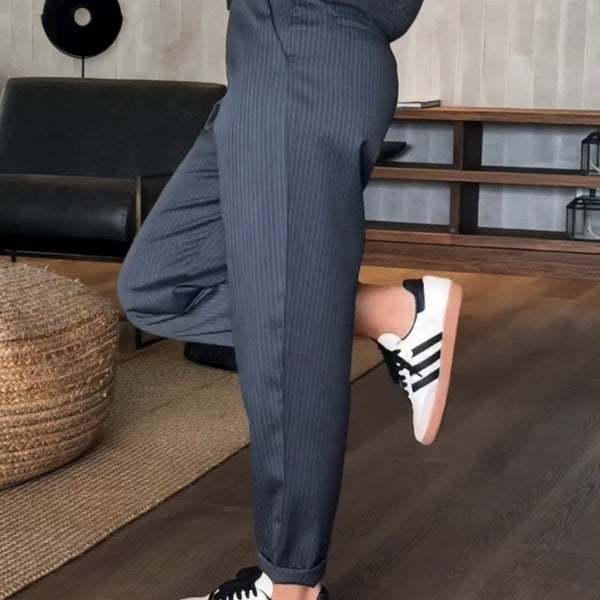 Mathilda – Pantalones elegantes y favorecedores con rayas