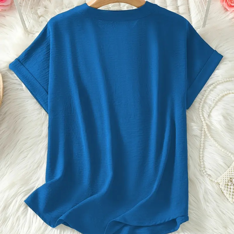 Lucía – Blusa moderna de manga corta con corte suelto y elegante